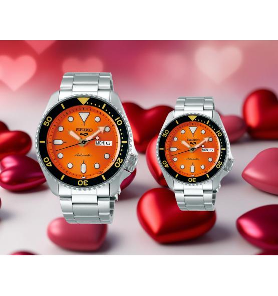 PAREJA RELOJES SEIKO 5 SPORTS STYLE ESFERA NARANJA